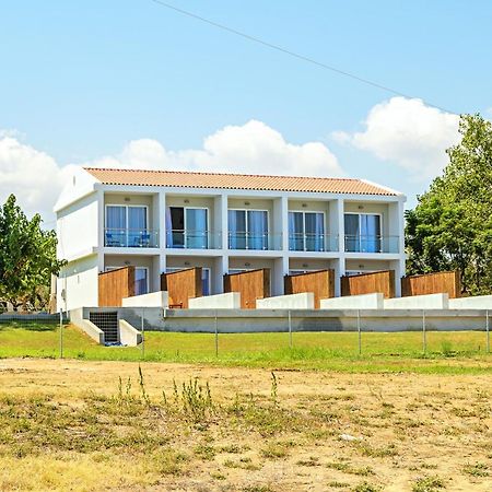 Belussi Exclusive Suites Kypseli Bagian luar foto