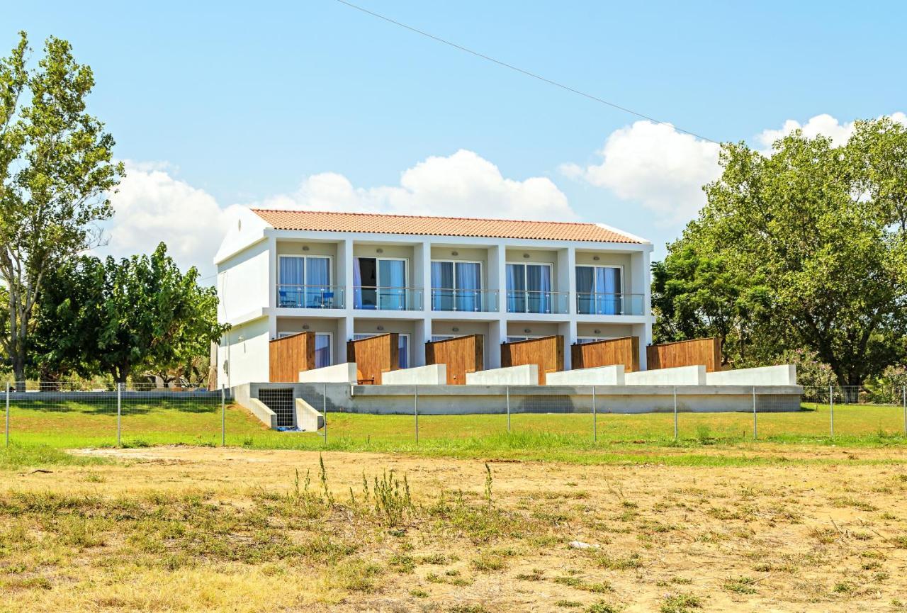 Belussi Exclusive Suites Kypseli Bagian luar foto