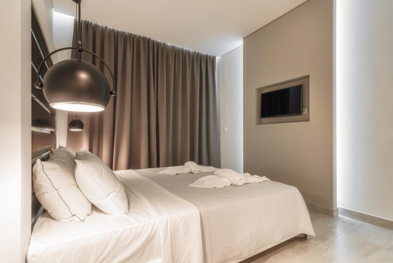 Belussi Exclusive Suites Kypseli Bagian luar foto