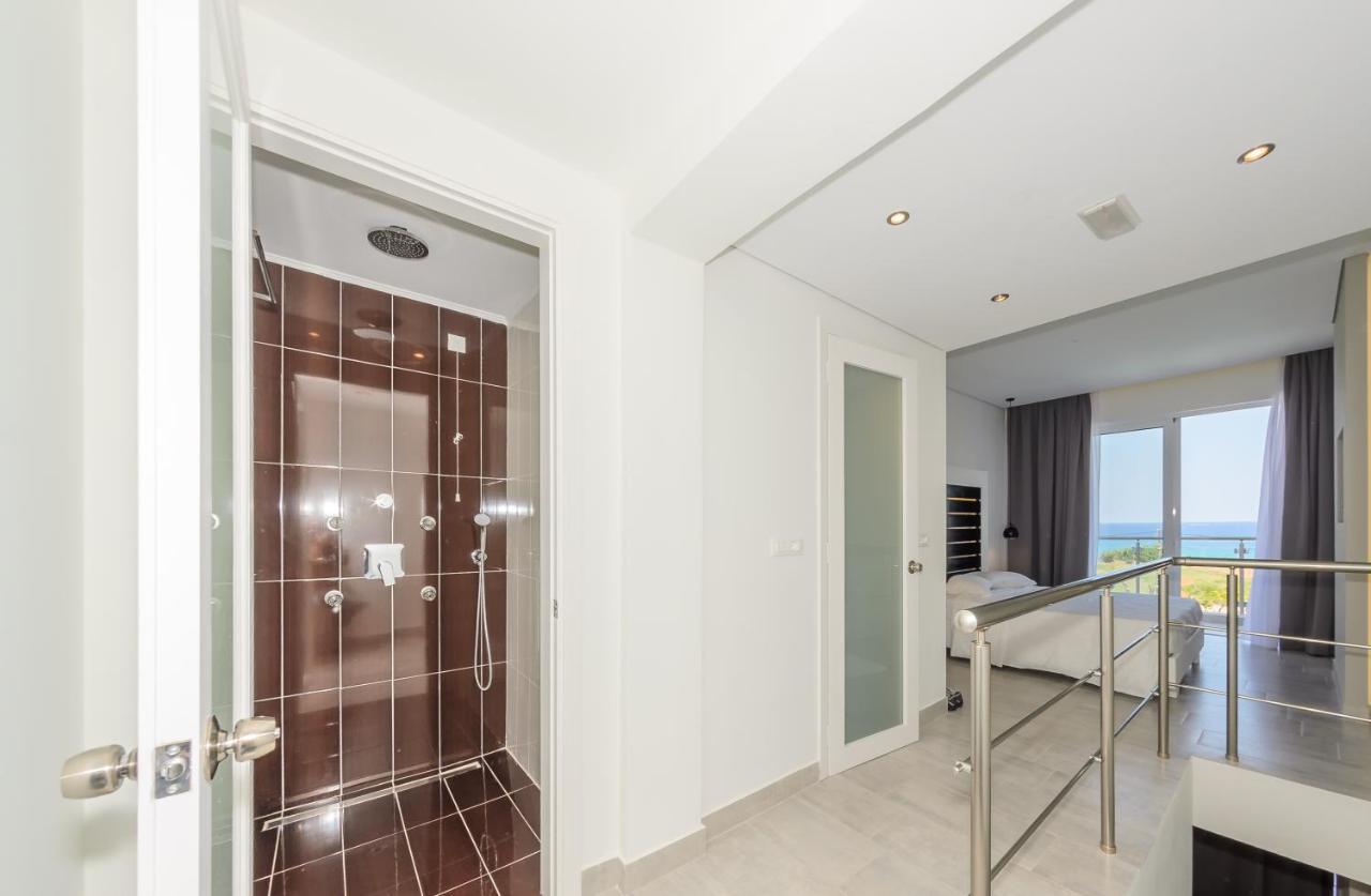 Belussi Exclusive Suites Kypseli Bagian luar foto