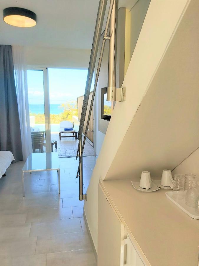 Belussi Exclusive Suites Kypseli Bagian luar foto